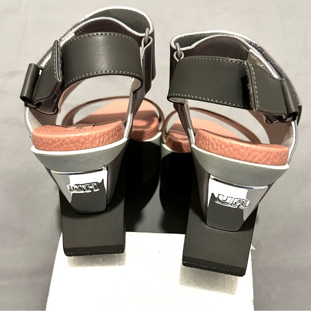 Stylish Gray and Pink Women's Wedge Sandals United Nude - Picture 8 of 11